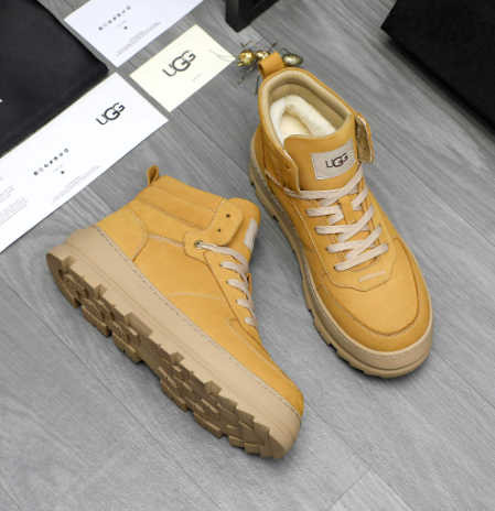 UGG Highland Hi Lace-Up Boot — Wheat