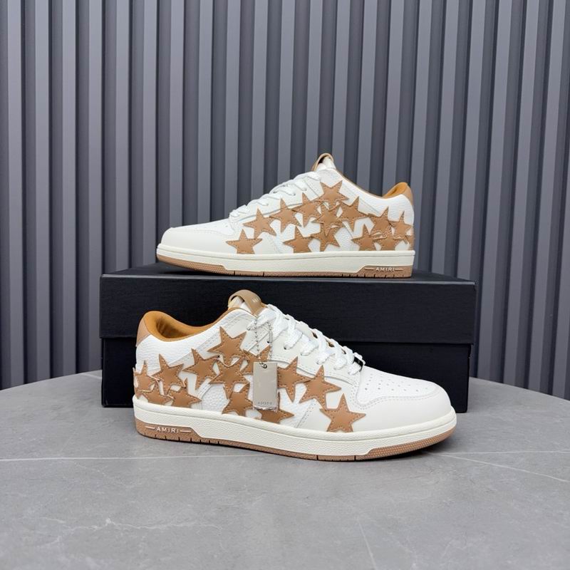 Amiri Stars Court Low Sneaker – MNS0601 | White/Tan