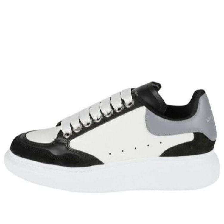 (WMNS) Alexander McQueen Larry Oversized Sensory Sneakers 'White Black Grey' 758982WIA5V1142 #