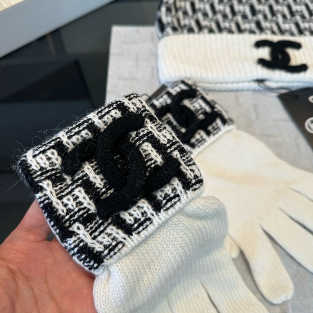 Chanel Black and Ivory Scarf, Beanie and Gloves Set