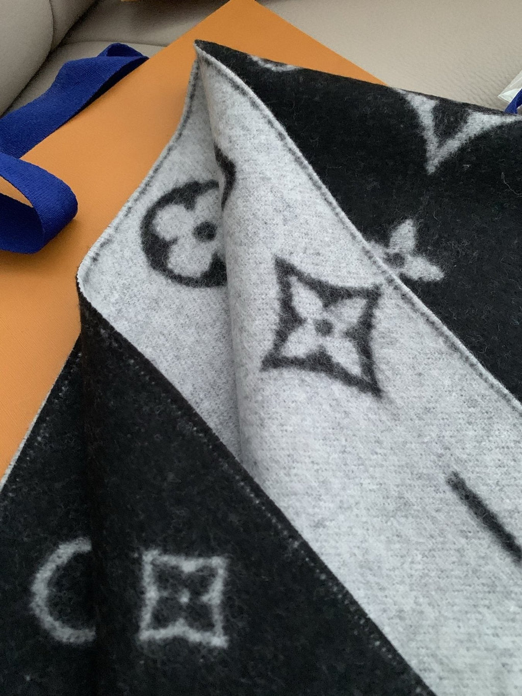 Louis Vuitton Black and Gray Reversible Cashmere Scarf
