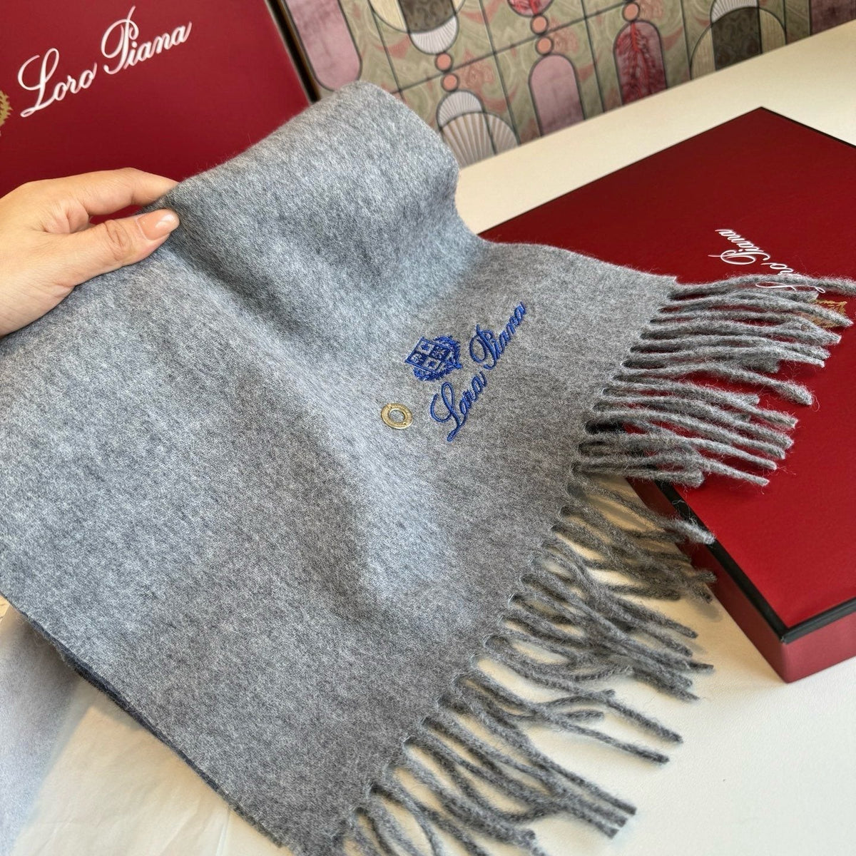 Loro Piana Two-Tone Fringe Scarf - 30 x 185 cm