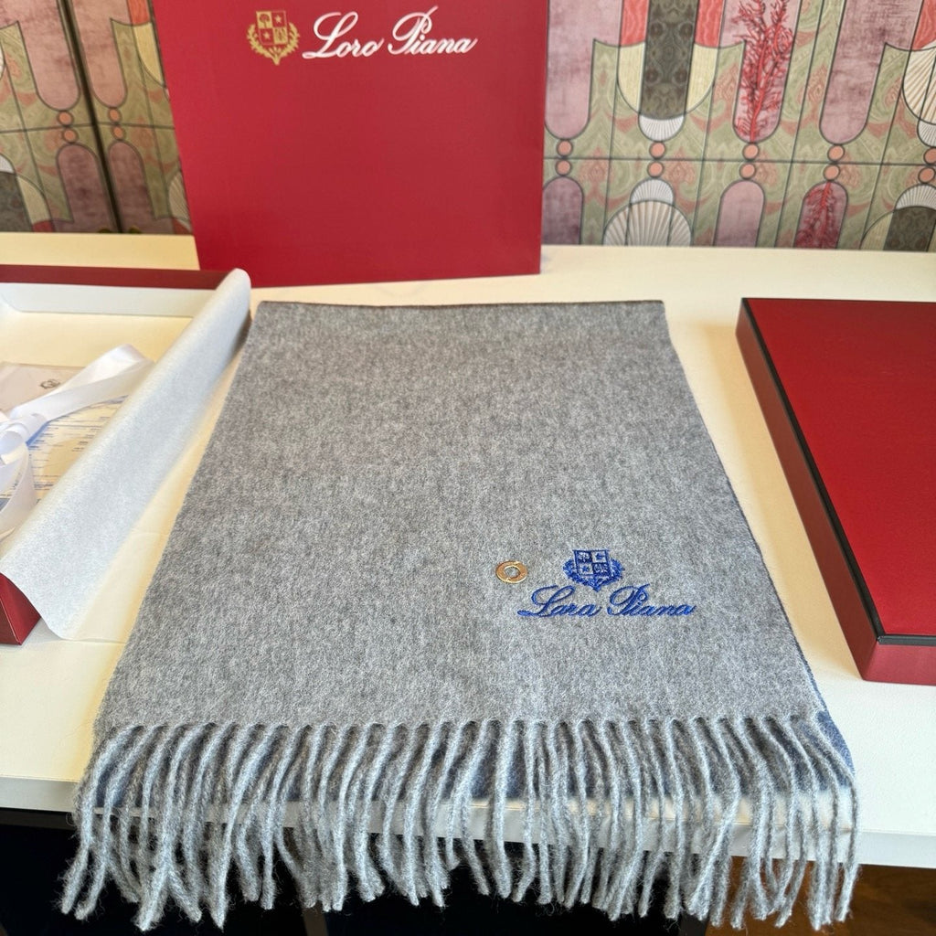 Loro Piana Two-Tone Fringe Scarf - 30 x 185 cm