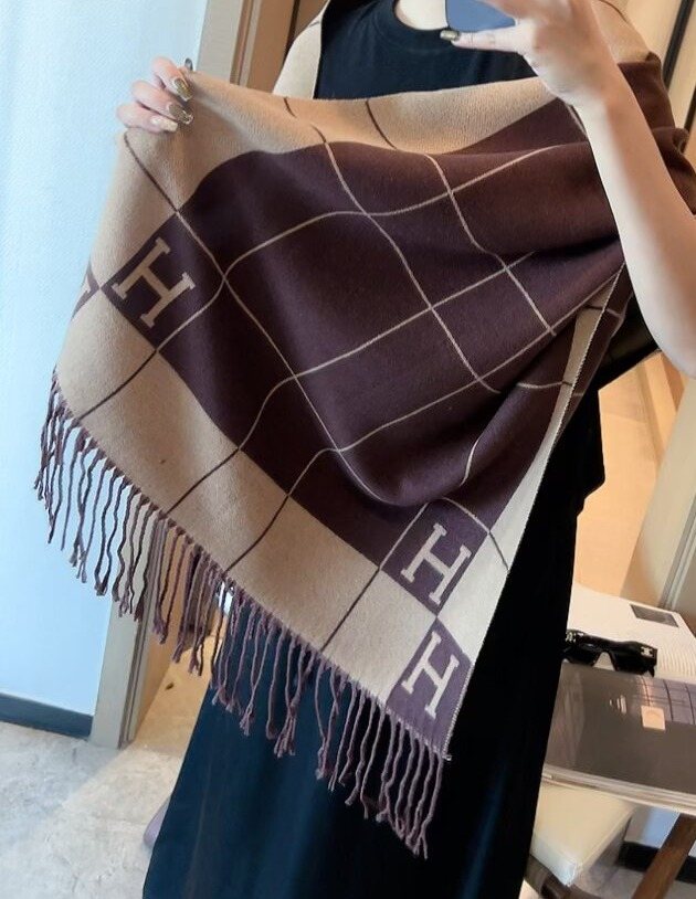 Hermès Fringed Grid Motif Scarf