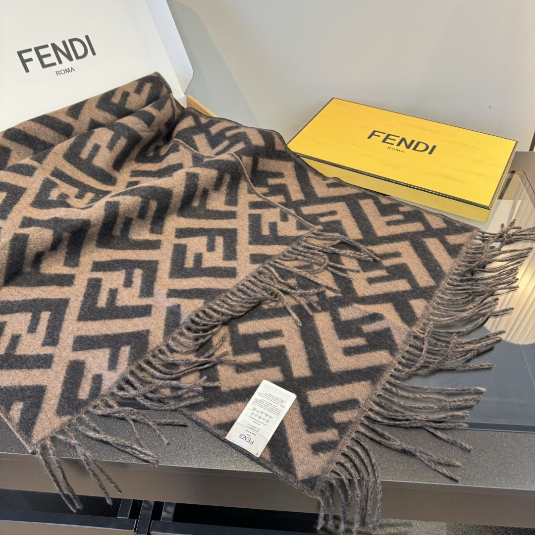 Fendi Geometric Fringed Scarf